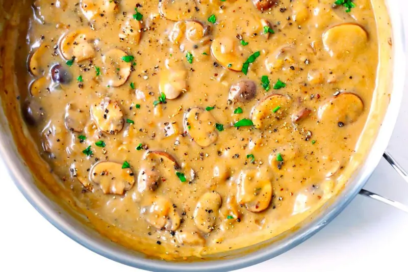 Imagen de portada de Receta De Stroganoff De Champinones