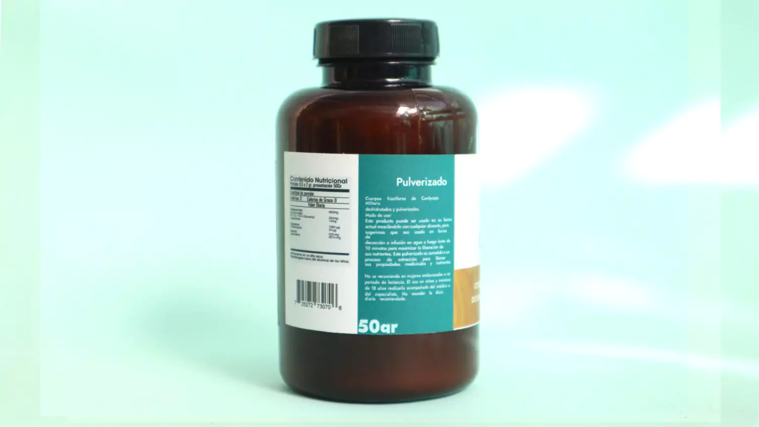 Envasado y etiquetado con lote y fechas visibles